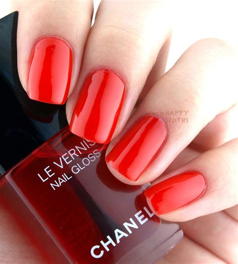 chanel 530 rouge radical|Chanel Fall 2016 Le Rouge N°1 Collection .